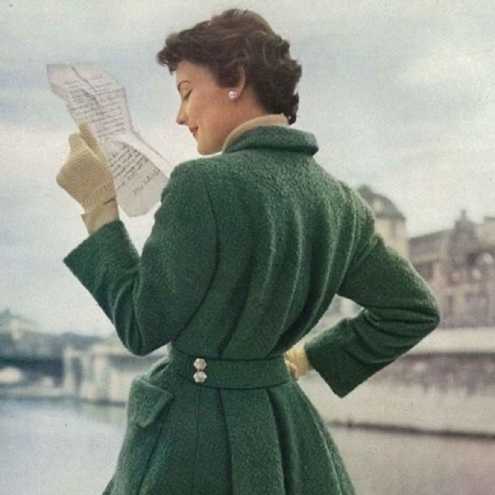 Meet your Posher, Chloe